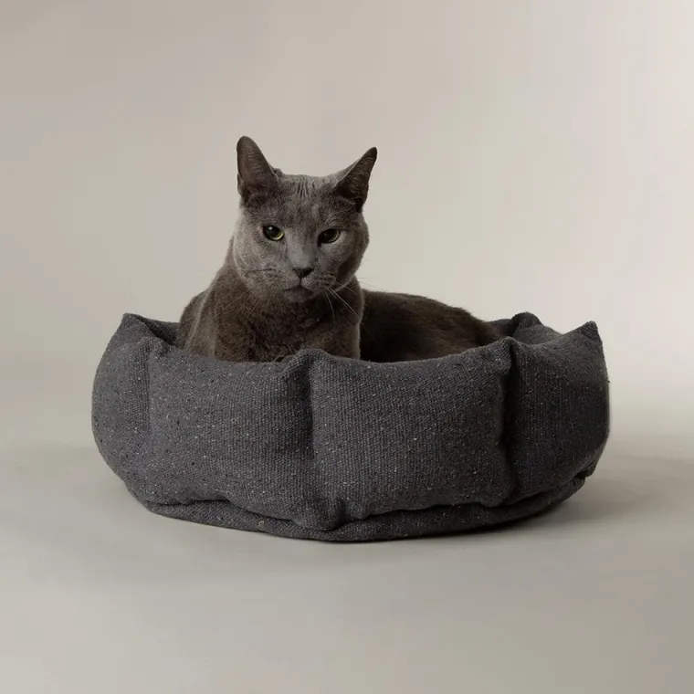 Best SCRUFFS Corbeille pour chat en tissu gris anthracite Eco Eden - 45 cm