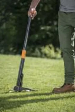 Discount FISKARS Désherbeur Xact 4 dents