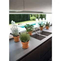 DEROMA Vase brut rouge en terre cuite D.19 x H17,3